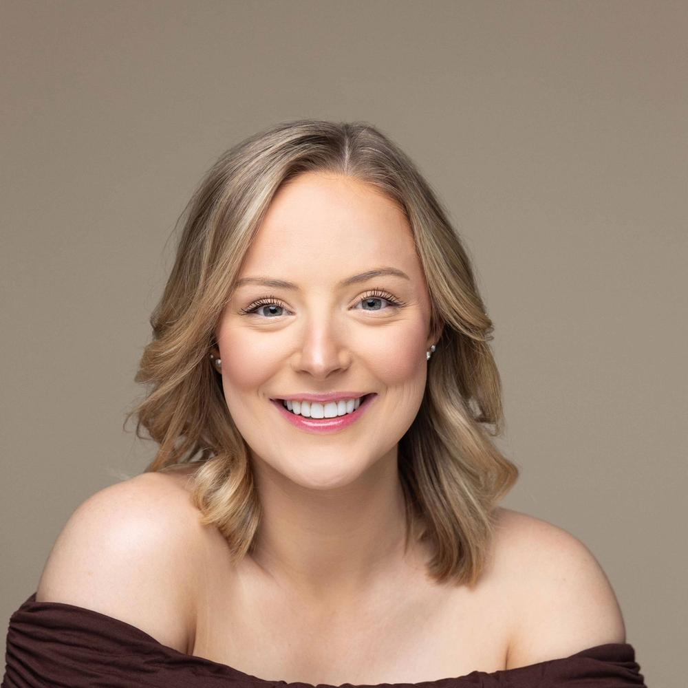 Sally Harrop headshot