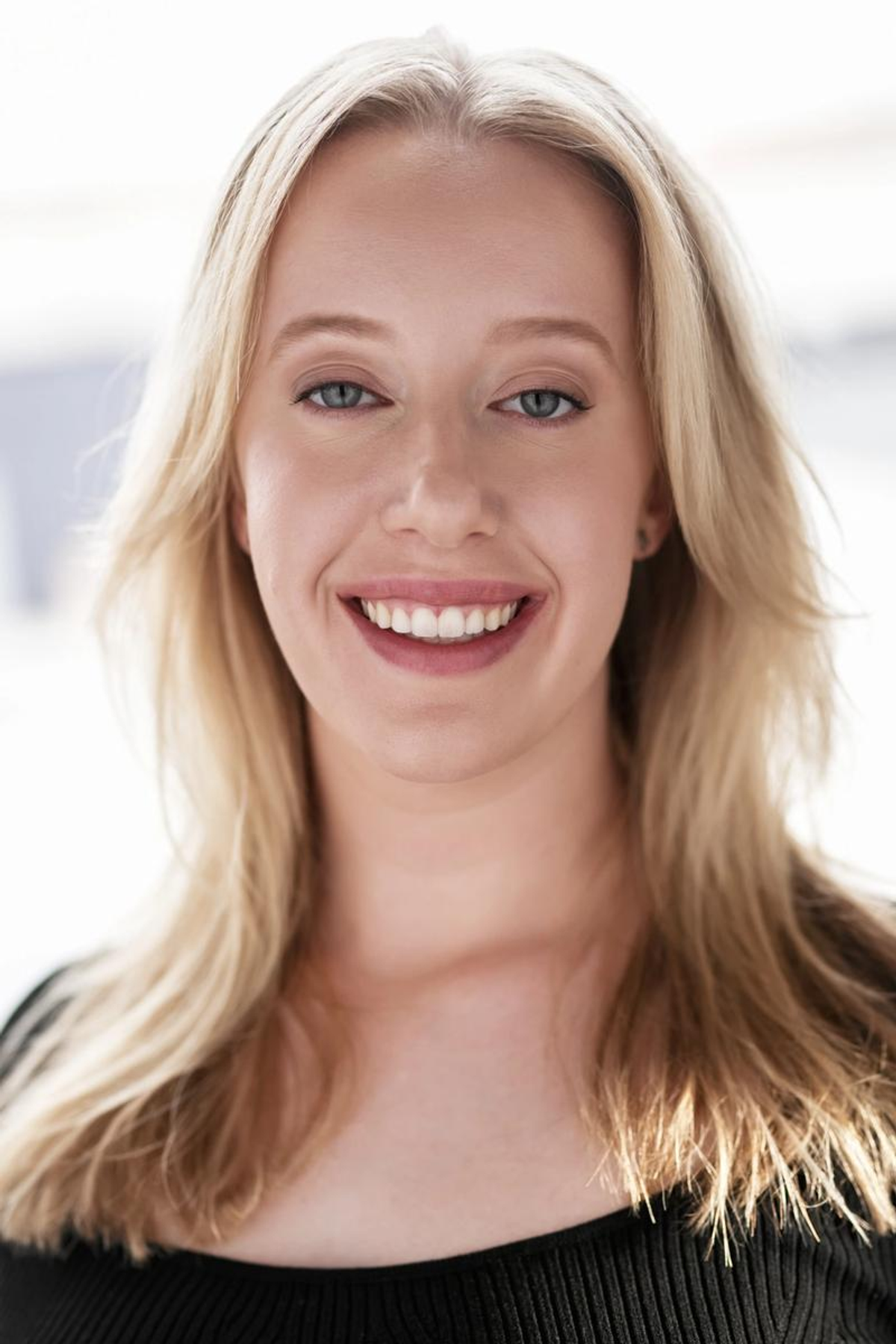 Headshot of Lily Walker
