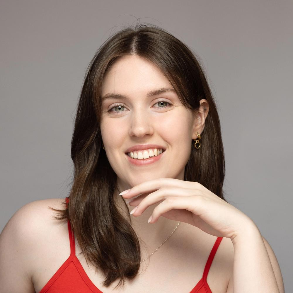 Erica Jones headshot