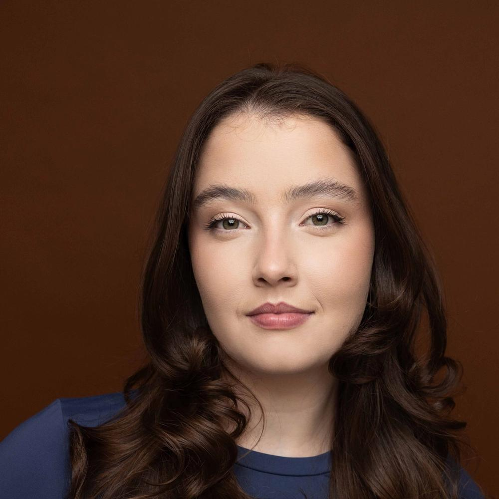 Sophie Carmody Headshot